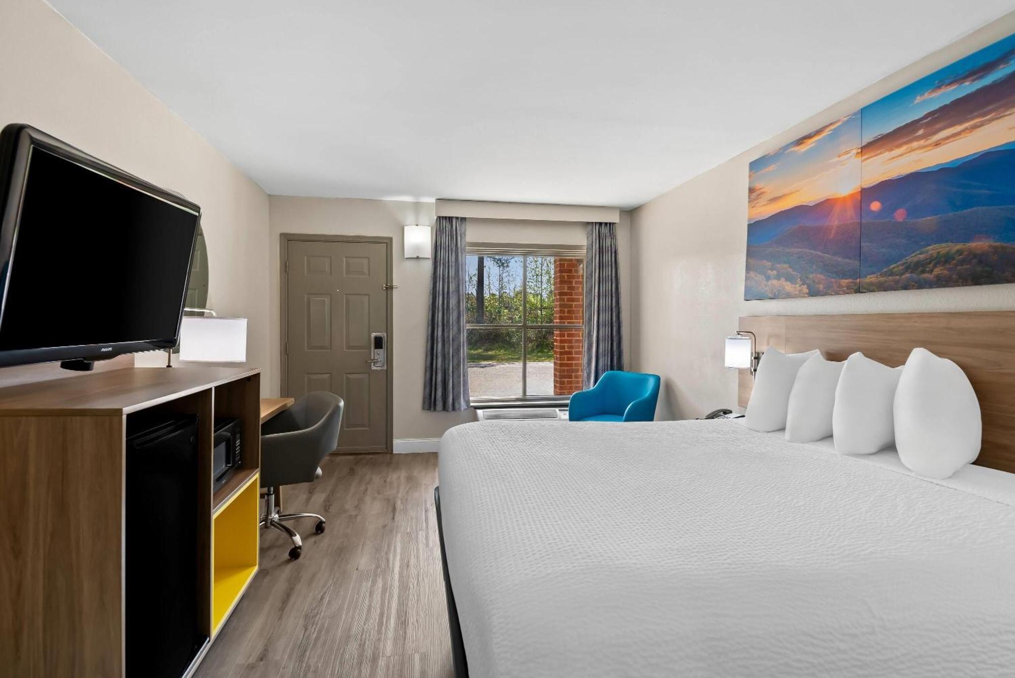 Days Inn By Wyndham Petersburg/South Fort Lee Zewnętrze zdjęcie