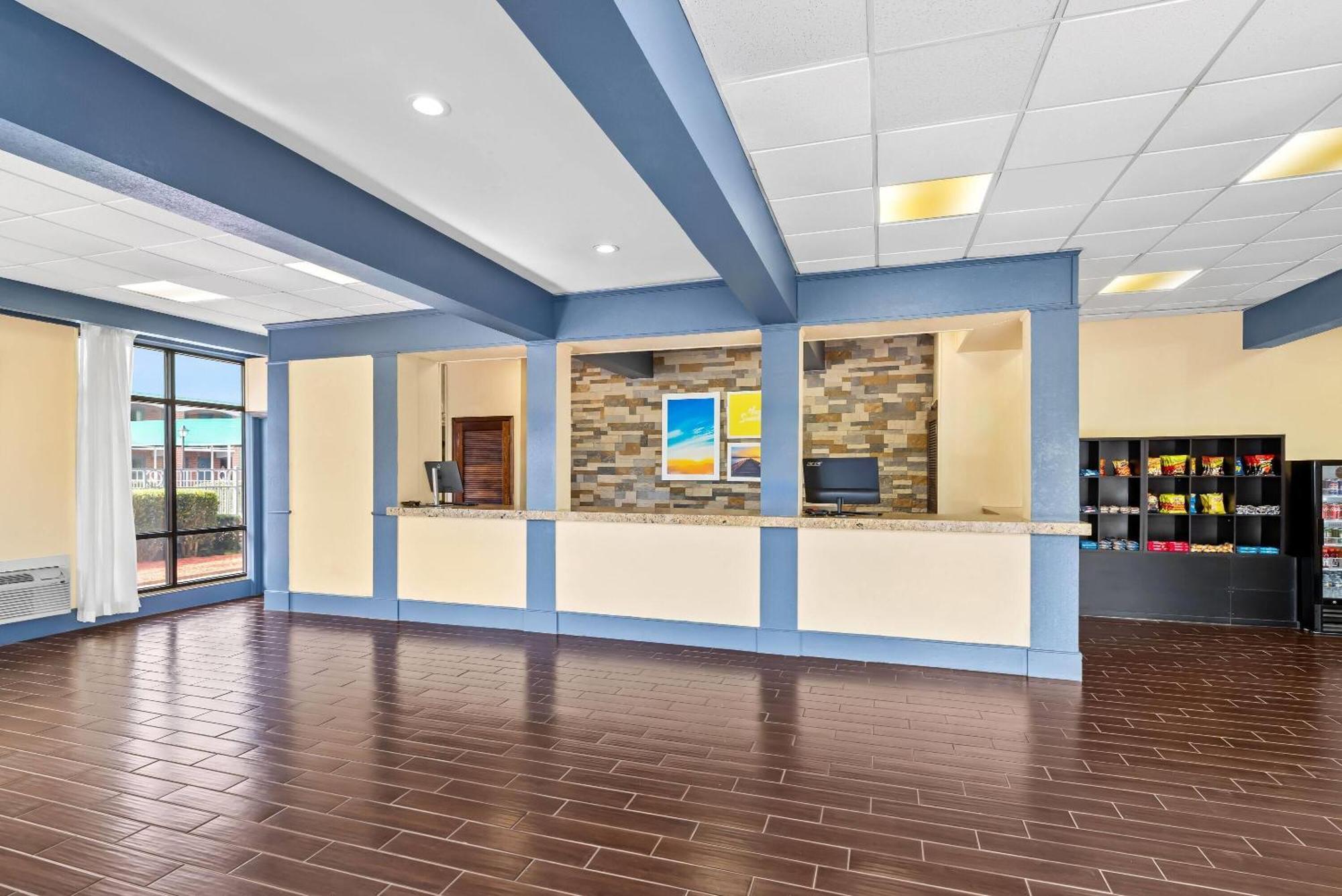 Days Inn By Wyndham Petersburg/South Fort Lee Zewnętrze zdjęcie