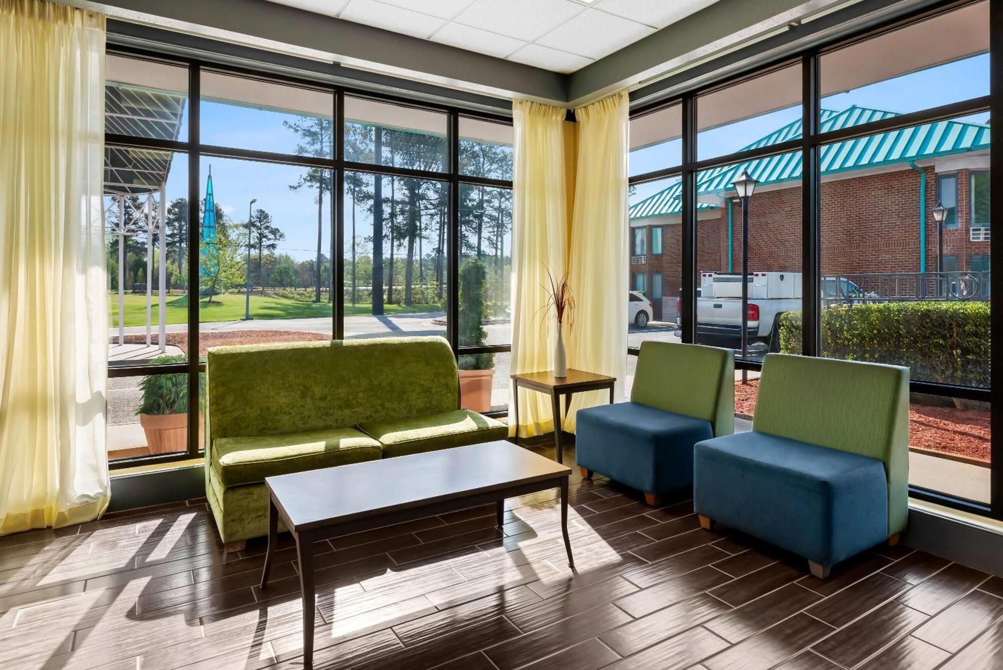 Days Inn By Wyndham Petersburg/South Fort Lee Zewnętrze zdjęcie